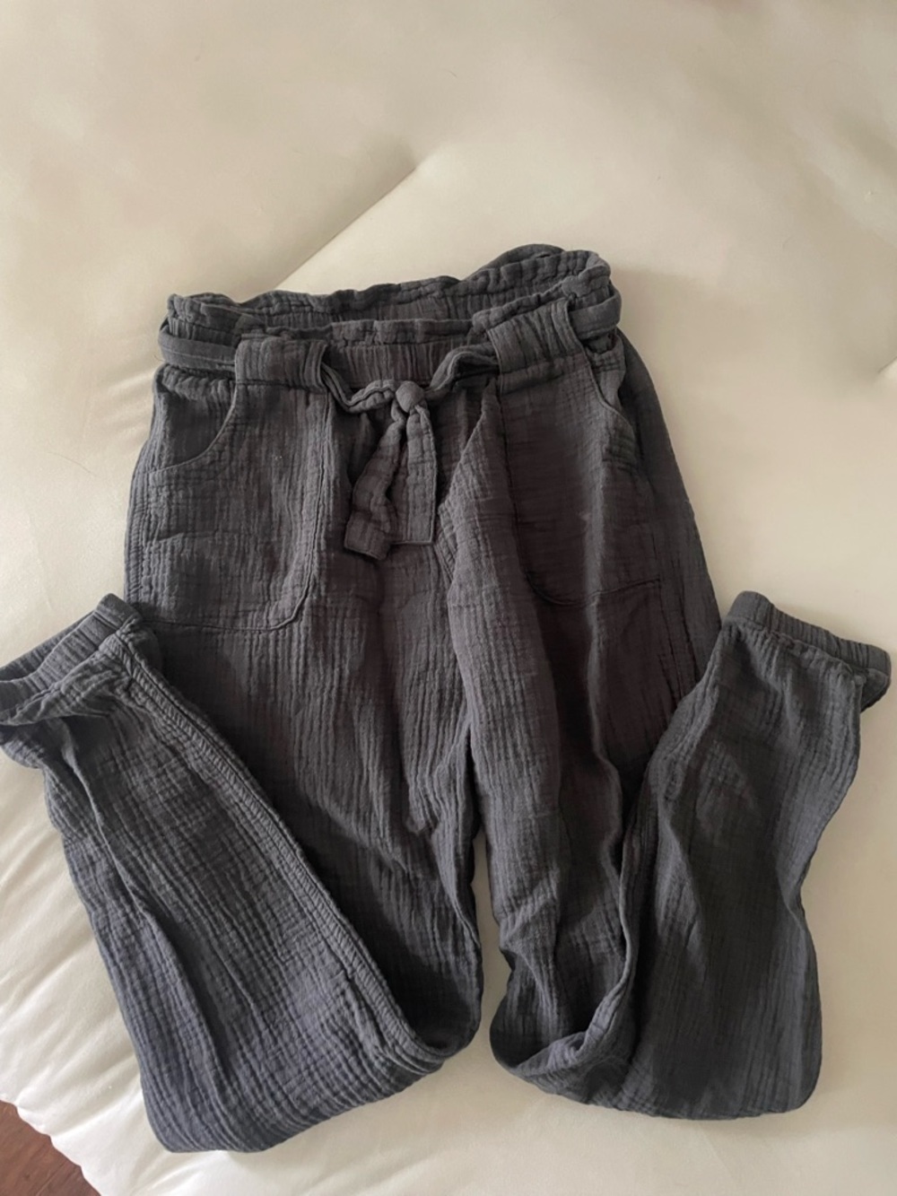 Girls’ 10-12 Cat and Jack Drawstring Gauze Jogger Pants - Charcoal